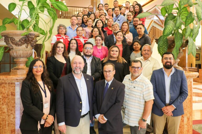 Guatemala fortalece su respuesta sanitaria ante emergencias con el modelo EMT y CICOM